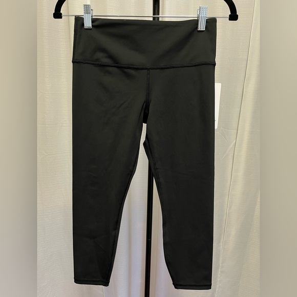 Athleta ELATION ULTRA HIGH RISE 7/8 LEGGING NWT | size Small - Picture 1 of 12